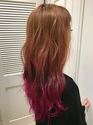 ロング 渋谷ハイトーン/ デザインカラー阿部のヘアスタイル