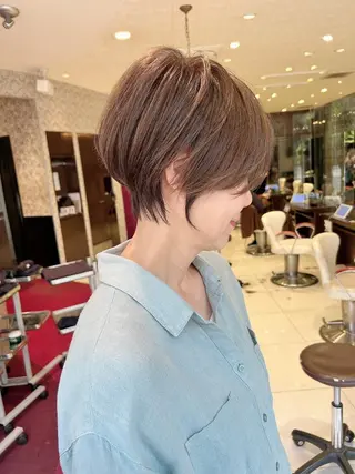 ショート 大川 有香のヘアスタイル