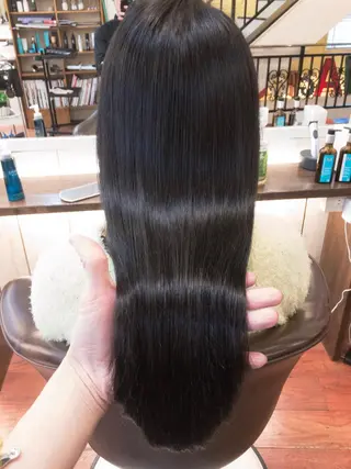 セミロング カラー メンズ眉毛ITSUK Iメンズ専門　新宿の眉毛・アイブロウイメージ