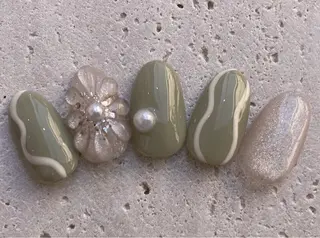 ネイル HARUKA 🌸のネイルデザイン