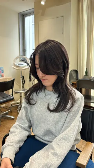ロング カラー Rinon所属・沖 真琴のヘアスタイル