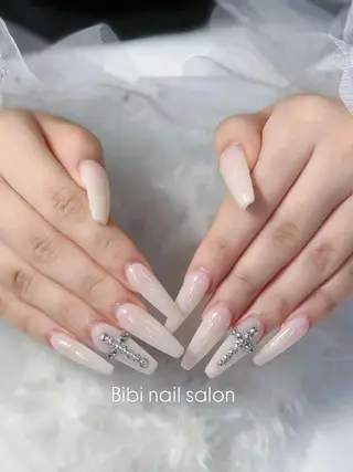 ロング Bibi beauty spa Osaka所属・Chann Channのネイルデザイン