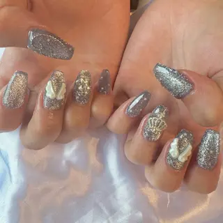 ネイル nail salon e'mu💐のネイルデザイン