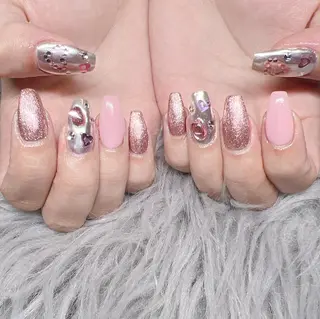 ネイル 個室ネイルサロンDolly  Girl〜ドーリーガール〜所属・DollyGirl KYOKOのネイルデザイン