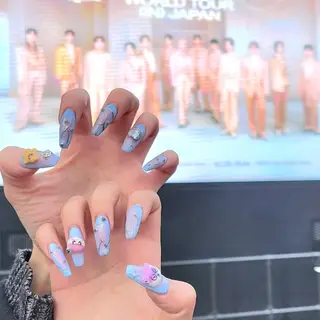 ネイル Natsumi 🦊  Nailのネイルデザイン