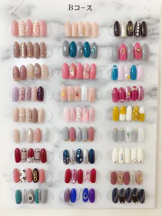 ネイル マジックミラー所属・マジック ミラーのネイルデザイン