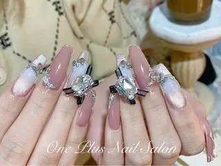 ネイル One Plus Nail Salonのネイルデザイン