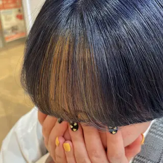 カラー 中尾 唯音名のヘアスタイル
