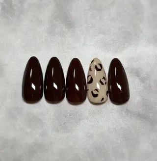 ネイル Nailsalon Graciasのネイルデザイン