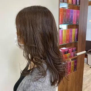 ミディアム ému エミュ　hair &spa所属・近藤 みゅうまのヘアスタイル