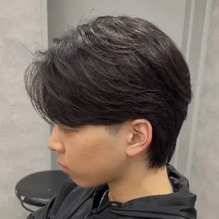 ショート カラー パーマ メンズ センターパート マスターかずまのヘアスタイル