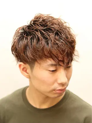 メンズ HAIR&GROOMING YOSHIZAWA Inc所属・渡邊 絢のヘアスタイル