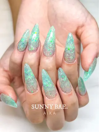 ロング ネイル Made By AIKAのネイルデザイン