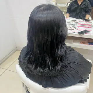 セミロング 【髪質改善カラー】 あむ·. ⟡ 🖤のヘアスタイル