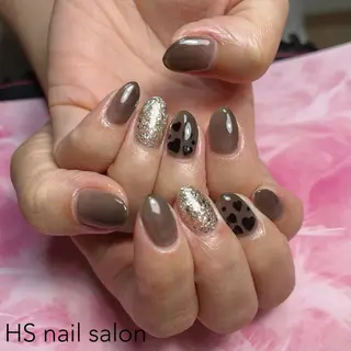ミディアム hs nail salonのネイルデザイン