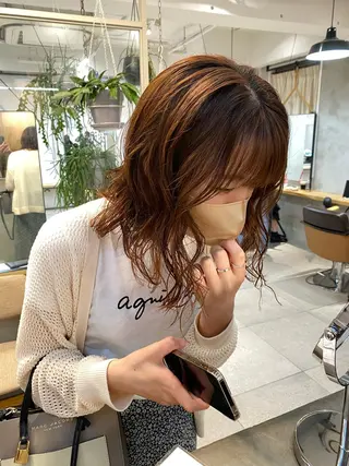 ミディアム カラー パーマ レピア恵比寿駅前店所属・あくつ りおのマツエク・マツパデザイン