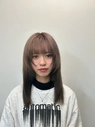 ミディアム sunc所属・梅田l大人韓国ヘア レイヤー×艶カラーのヘアスタイル