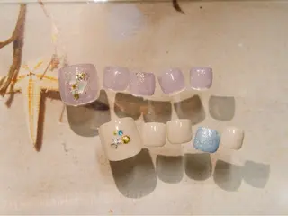 ネイル クレアラルーチェ 天神のネイルデザイン