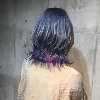 ミディアム カラー ホワイト&レイヤーカ ットエクステ長畠俊輔のヘアスタイル