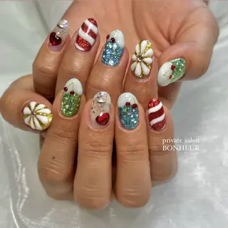 ネイル BONHEUR Annaのネイルデザイン