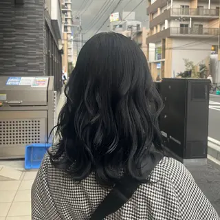 ロング カラー 荒井 茉凜のヘアスタイル