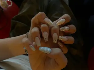 ネイル IROHA NAIL Kurumi🪽🫧のネイルデザイン