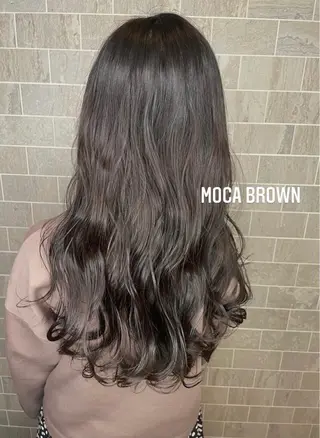 ロング カラー 渡辺 瑠美のヘアスタイル