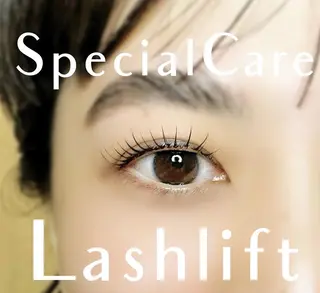 マツエク・マツパ Sue eyelash&eyebrow所属・Shigeno Hikaruのマツエク・マツパデザイン