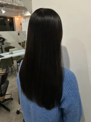 ロング 山下颯羽 /ワンカラーのヘアスタイル