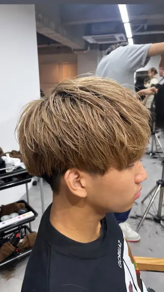 ショート メンズ KOUTA/ ブリーチ特化⭐️のヘアスタイル