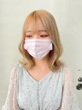 ミディアム カラー 韓国🇰🇷レイヤー 映える顔周り🩷のヘアスタイル