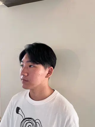 ショート メンズ 戸井 悠斗のヘアスタイル