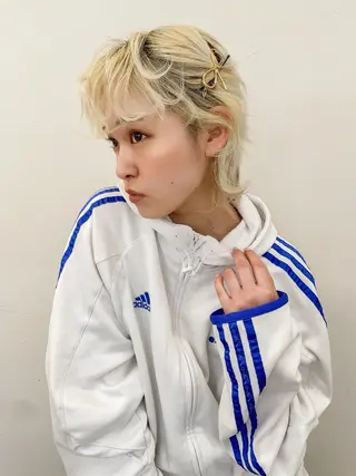 ショート カラー ボブ ブリーチ/miinaのヘアスタイル