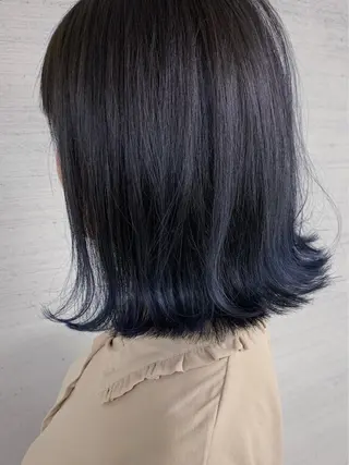 ショート WEG 難波のヘアスタイル