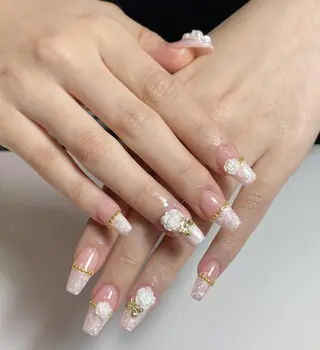 ネイル 🍑 momo_nailのネイルデザイン