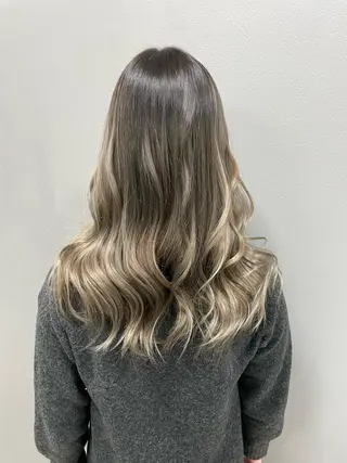 セミロング 坪井 拓海のヘアスタイル