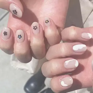 ネイル 友田 晴香のネイルデザイン