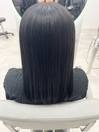 ミディアム 中山 都和のヘアスタイル