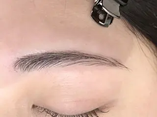 アイブロウ *｡ﾟ☪︎ タカギ イツキ⟡.·のマツエク・マツパデザイン