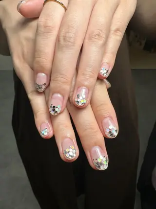 ネイル ATELIERHARLOW所属・nailist MOEのネイルデザイン