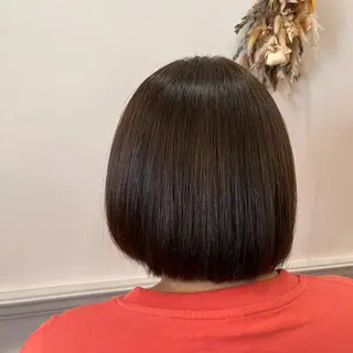 ショート カラー よしだ しおりのヘアスタイル