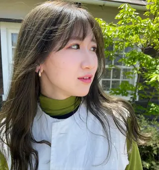 ロング カラー 足立 悠輔のヘアスタイル