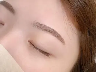 マツエク・マツパ one. stop.laboの眉毛・アイブロウイメージ