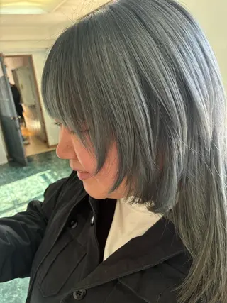 ミディアム nara misakiのヘアスタイル