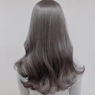 ロング グレージュ 透明感 ブリーチなし田島晃汰のヘアスタイル