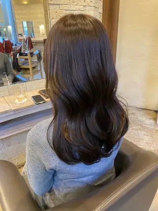 セミロング カラー 中村 朱里のヘアスタイル