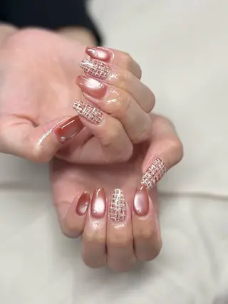 ネイル BeautySalonMIYAVI所属・浅草MIYAVI クミのネイルデザイン