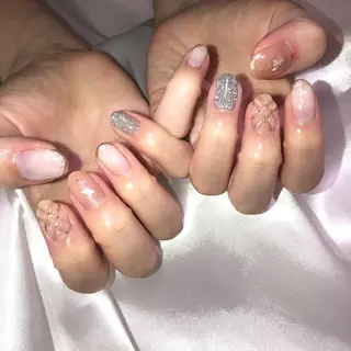 ネイル classic 新横浜所属・山田 暉のネイルデザイン