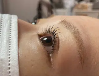 マツエク・マツパ cachette eyelash所属・月森 未奈子のマツエク・マツパデザイン