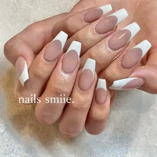 ネイル nails smiie.のネイルデザイン